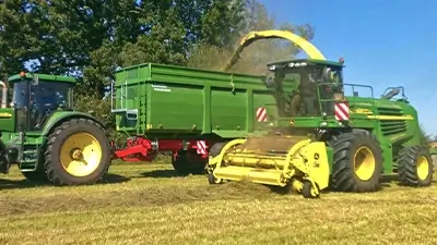 Ernte durch landwirtschaftliche Maschinen