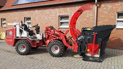 Trecker mit Schaufel