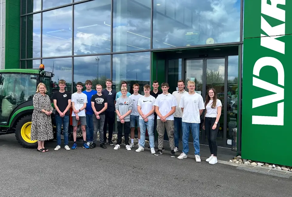 Auszubildende von LVD Krone